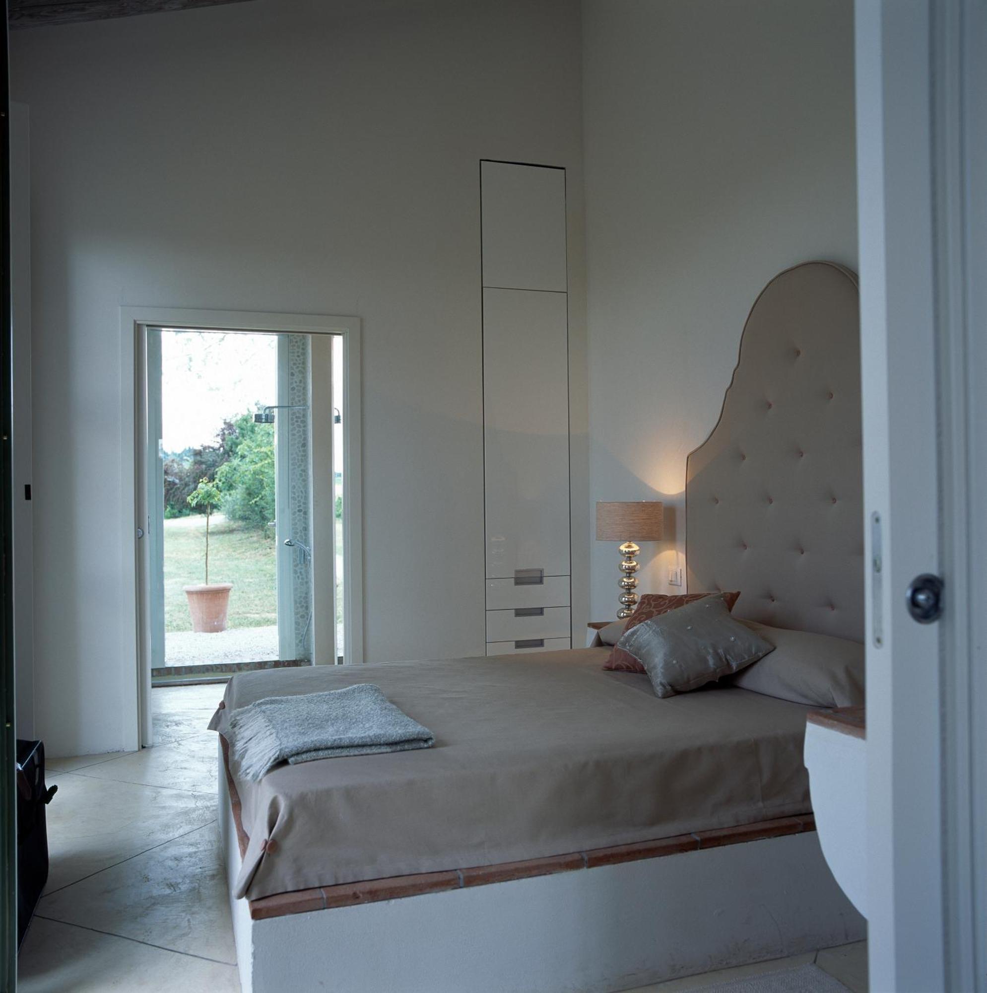 Fontelunga Hotel & Villas Pozzo  Екстериор снимка