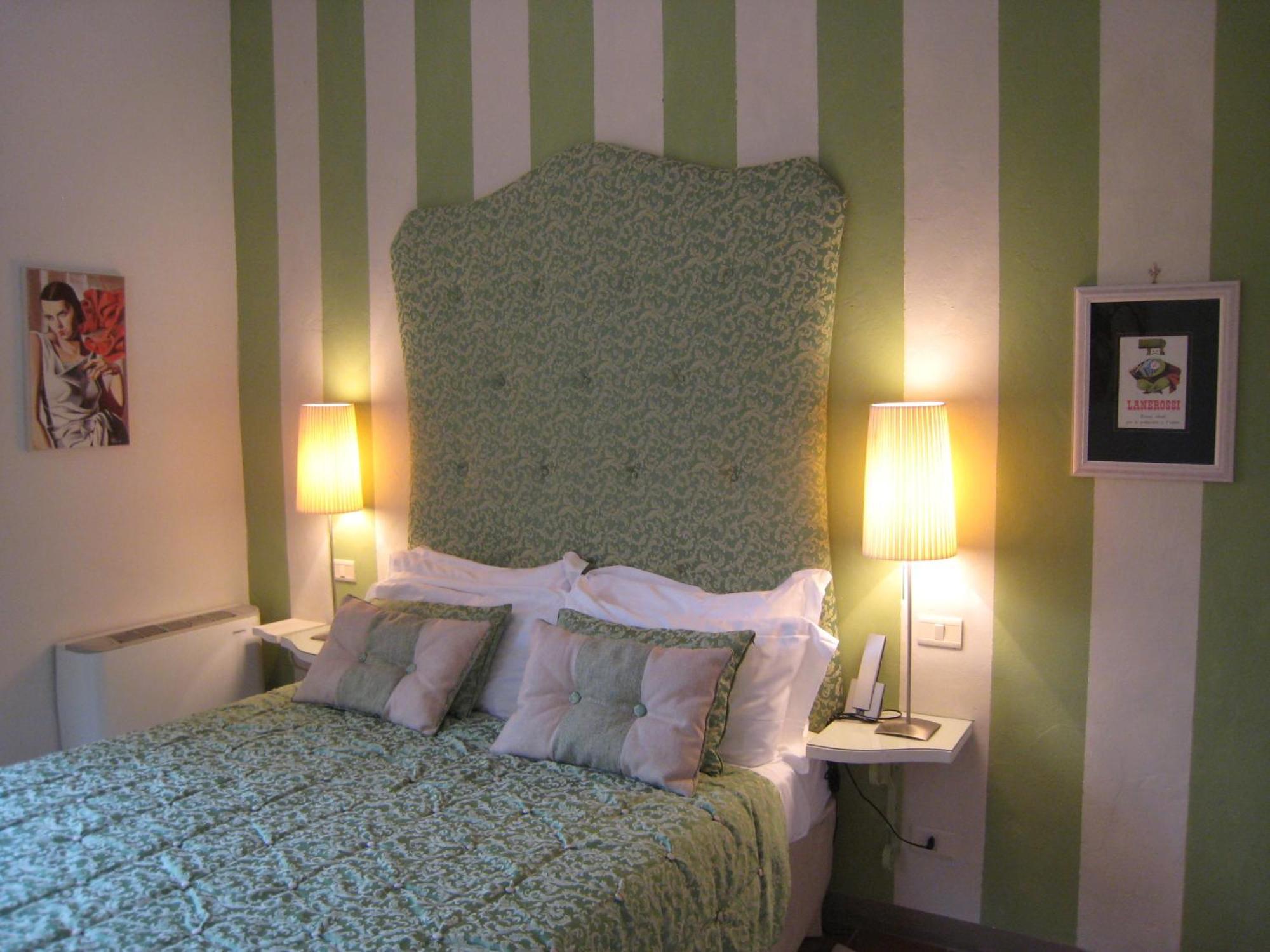 Fontelunga Hotel & Villas Pozzo  Екстериор снимка