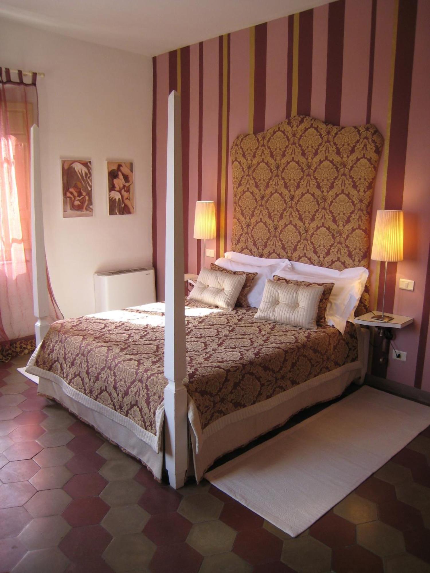 Fontelunga Hotel & Villas Pozzo  Екстериор снимка